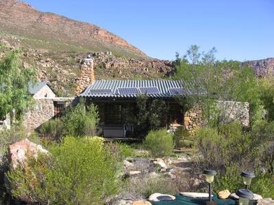 Stone Cottage For Sale in Southern Cederberg, Citrusdal